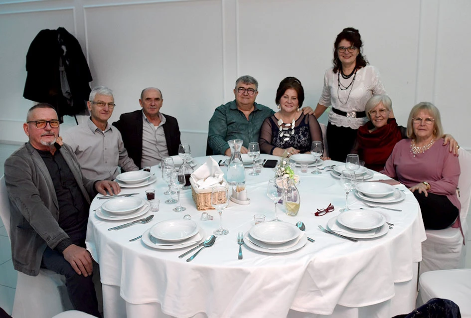 Snijeg nije zaustavio ljubitelje plesa:Stotinjak gostiju na prvoj ovogodišnjoj zabavi Marice Budimski Mace
