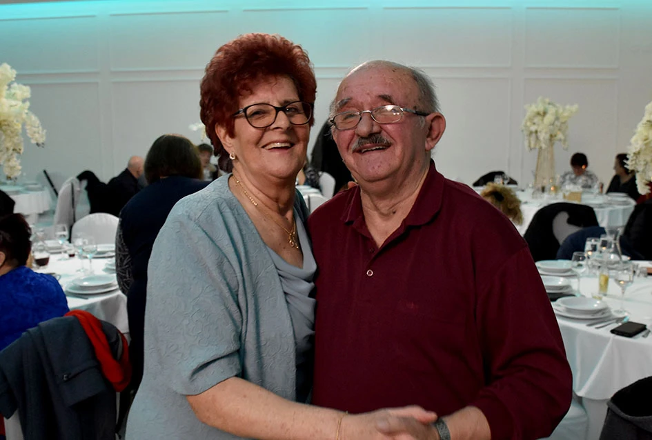 Snijeg nije zaustavio ljubitelje plesa:Stotinjak gostiju na prvoj ovogodišnjoj zabavi Marice Budimski Mace