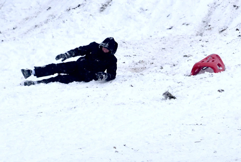 Zimske radosti na Tekiji: Padine Požeške gore preplavili sanjkaši svih uzrasta