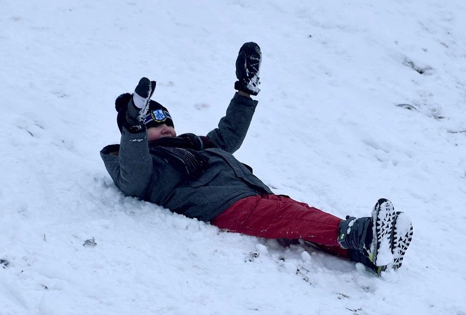 Zimske radosti na Tekiji: Padine Požeške gore preplavili sanjkaši svih uzrasta