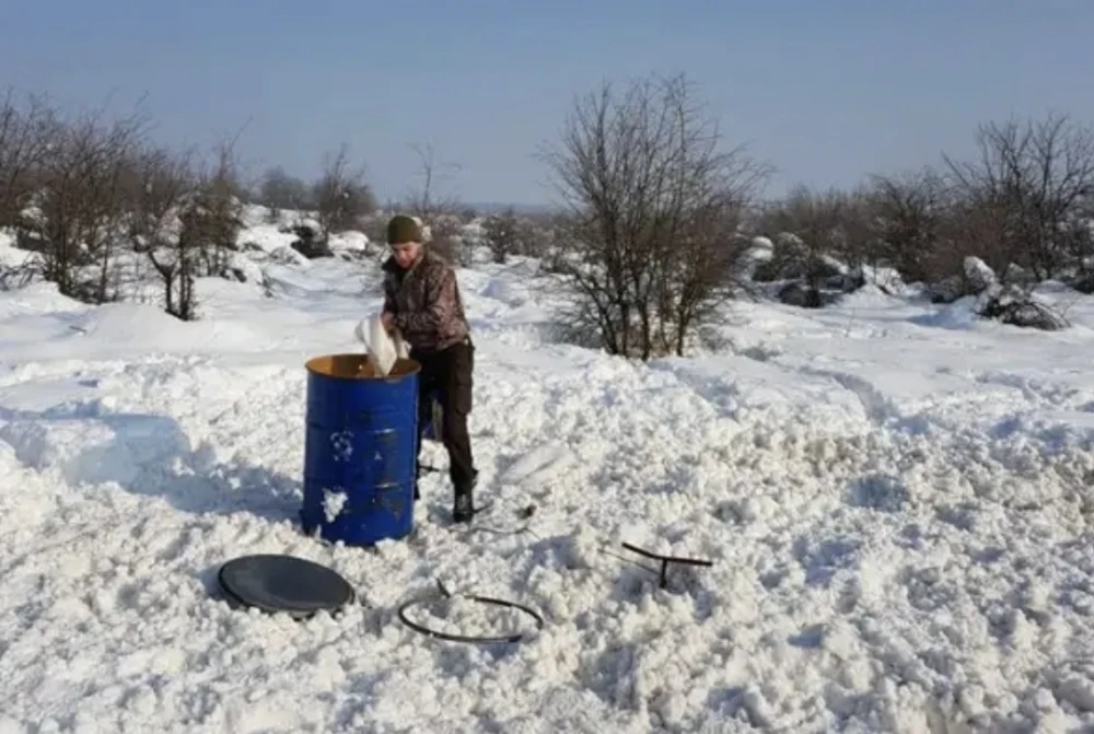 Slavonski lovci spašavaju divljač od velikih hladnoća