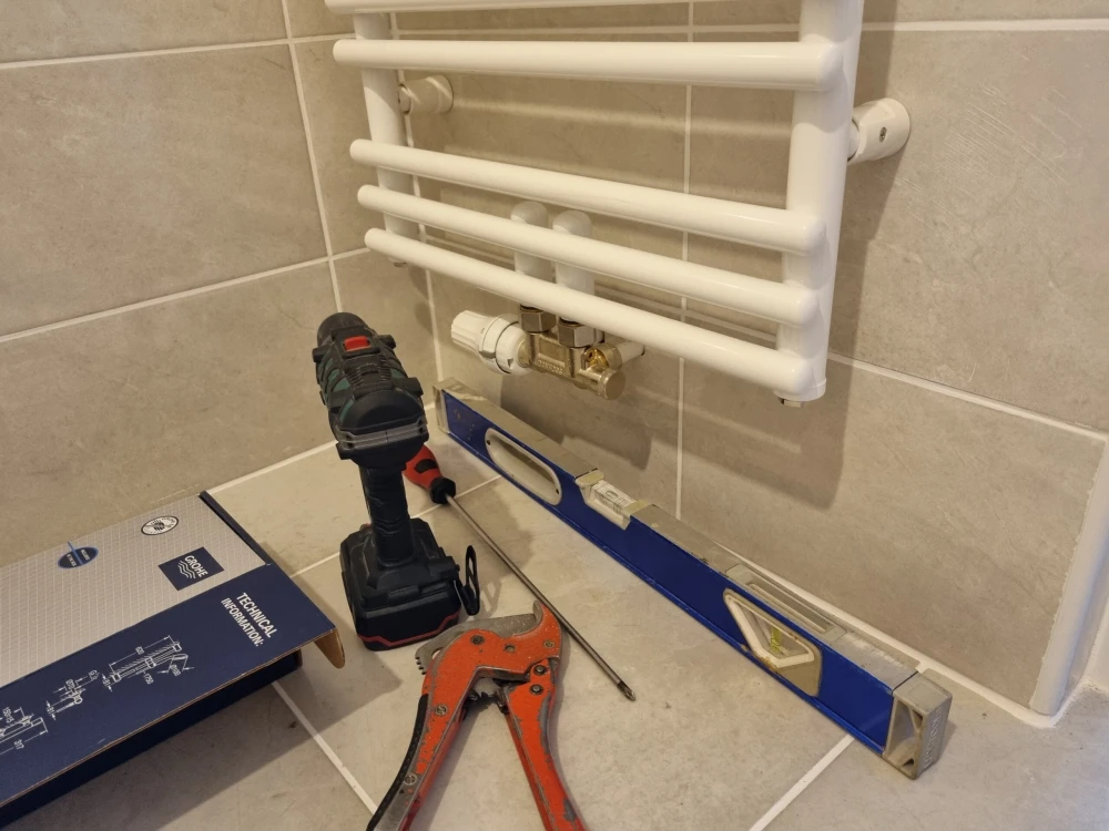 Policija istražila prijevaru: 41-godišnjak osumnjičen da je uzeo 3.000 eura za grijanje koje nije postavio