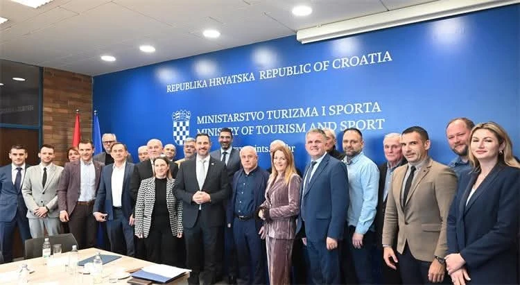 388 tisuća eura za jačanje sporta djece i mladih u Požeško-slavonskoj županiji