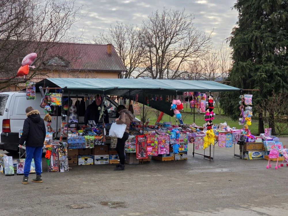 Blagdan sv. Antuna u Mihaljevcima:  Licitari kao neizostavni dio kirvaja