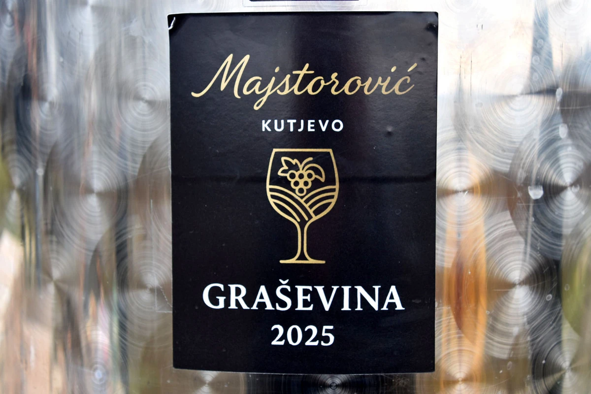 TRADICIJA NA VINKOMIRU: Proslava Vincelova u vinogradu obitelji Majstorović