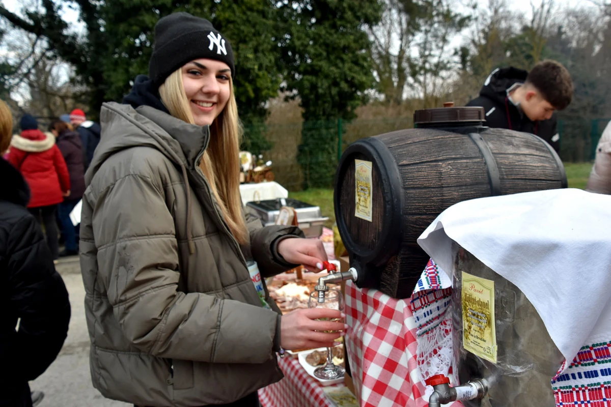 VINCEKOVO U LUKAČU: Od blagoslova na Jelkovcu do druženja kod vatrogasnog doma