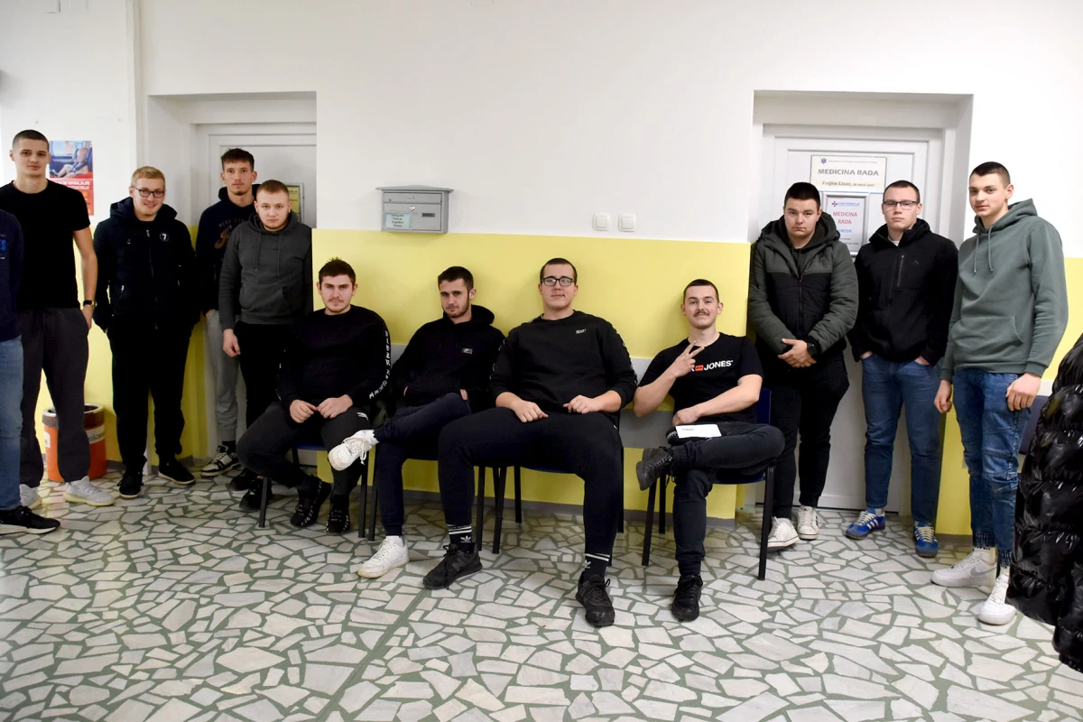 Put do vojničke odore vodi preko liječničkog pregleda: Generacija 2007. na testu sposobnosti u Požegi