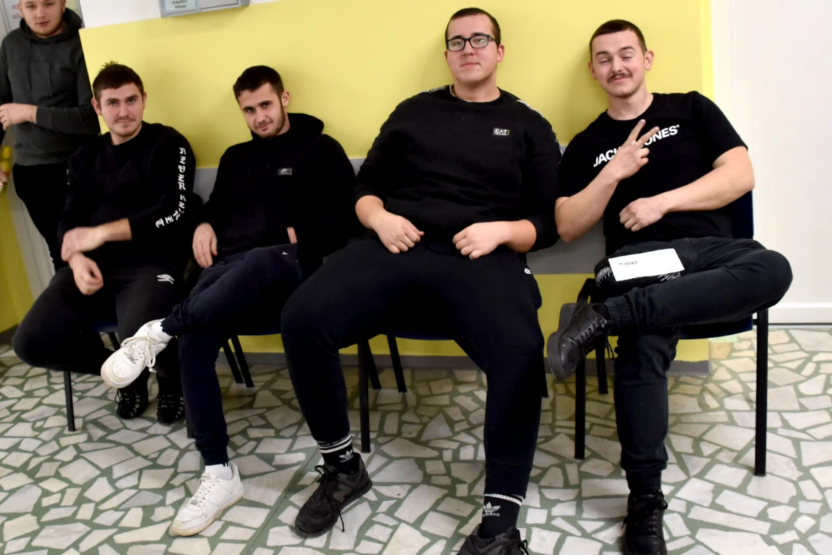 Put do vojničke odore vodi preko liječničkog pregleda: Generacija 2007. na testu sposobnosti u Požegi