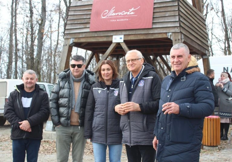’VINA MARKOTA’: Na Starcu proslavili Vincelovo uz blagoslov vinove loze, pjesmu i druženje 