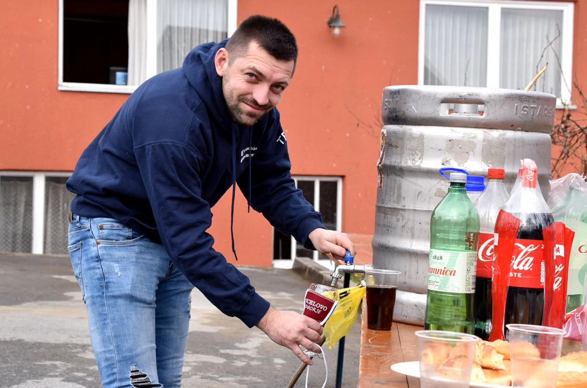 Iako nemaju vinarije, imaju srce za lozu: Podgorci dostojno proslavili blagdan sv. Vinka 