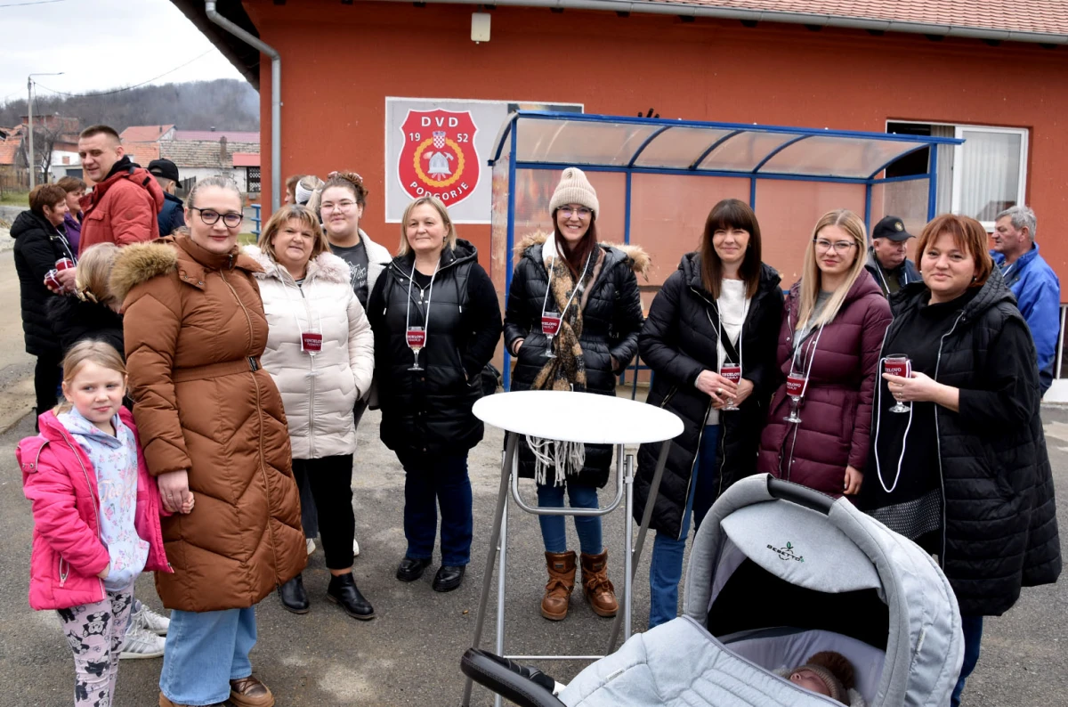 Iako nemaju vinarije, imaju srce za lozu: Podgorci dostojno proslavili blagdan sv. Vinka 