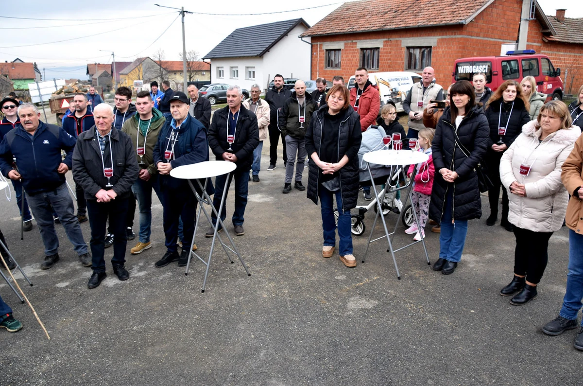 Iako nemaju vinarije, imaju srce za lozu: Podgorci dostojno proslavili blagdan sv. Vinka 