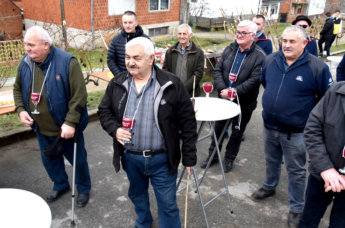 Iako nemaju vinarije, imaju srce za lozu: Podgorci dostojno proslavili blagdan sv. Vinka 