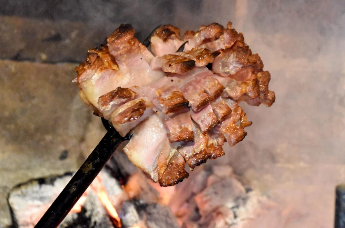 Vincelovo kod Ivanovića na Sokolovcu: DJ Pavka rezao lozu, a harmonikaš Dražen grijao atmosferu