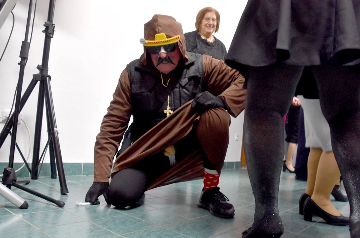 Velički umirovljenici pjesmom i plesom proslavili Marinje: Sedam slavljenica darivano za imendan