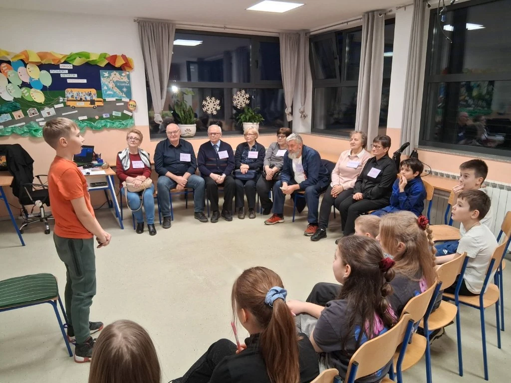 Djetinjstvo koje povezuje: Školski projekt „Cesarić u Cesariću“ okupio učenike, obitelji i brojne goste