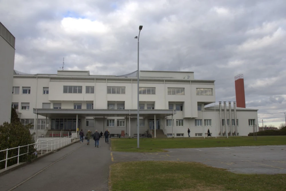 OPERACIJA BEZ ANESTEZIJE: Krađa usred požeške bolnice baca sjenu na sigurnost zdravstvene ustanove