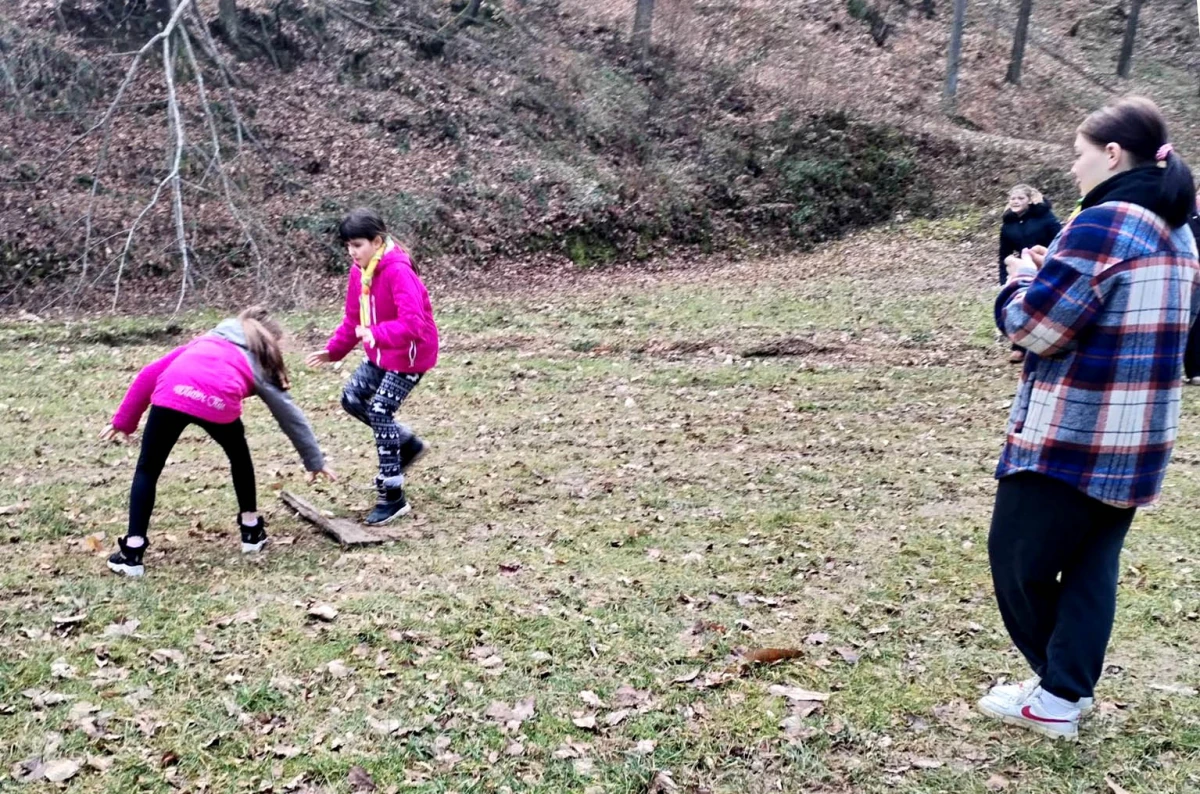 IZVIĐAČKA AVANTURA NA ŠICANI: Kobasice, pjesma i prvi ovogodišnji izlet