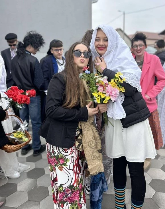 ČAGLINSKA OSNOVNA ŠKOLA „Poklade su, poklade su i ludi su dani“