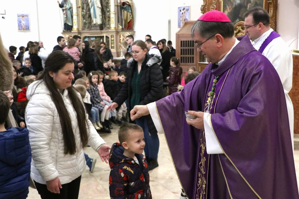 Pepelnica u požeškoj Katedrali