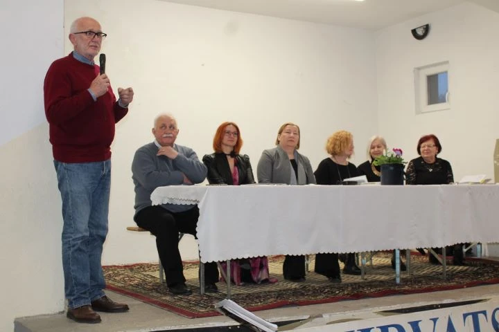 U Tekiću održana pjesnička večer za pamćenje