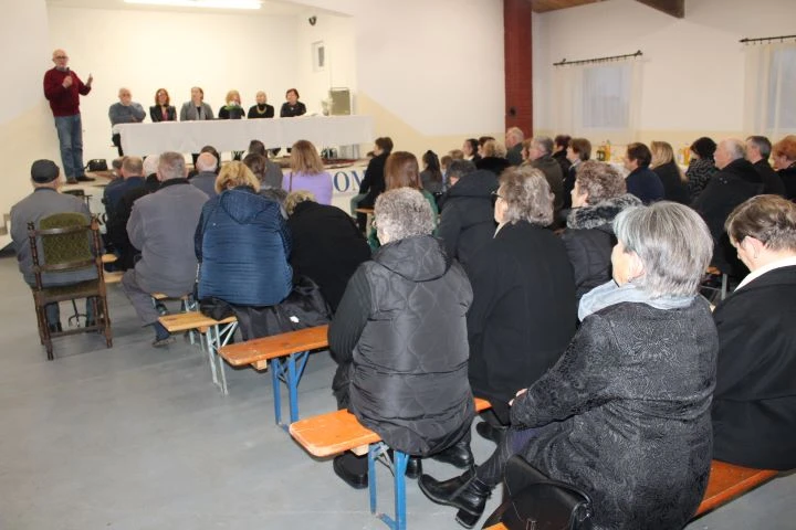 U Tekiću održana pjesnička večer za pamćenje