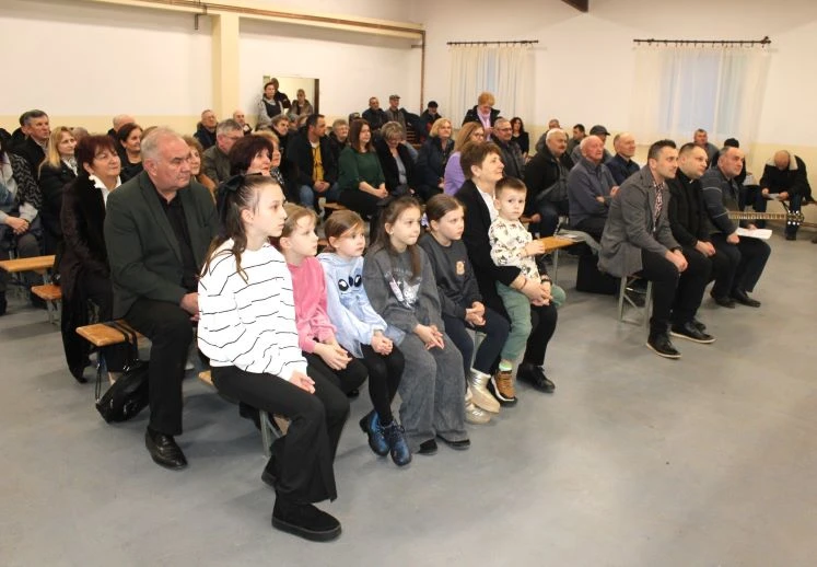 U Tekiću održana pjesnička večer za pamćenje