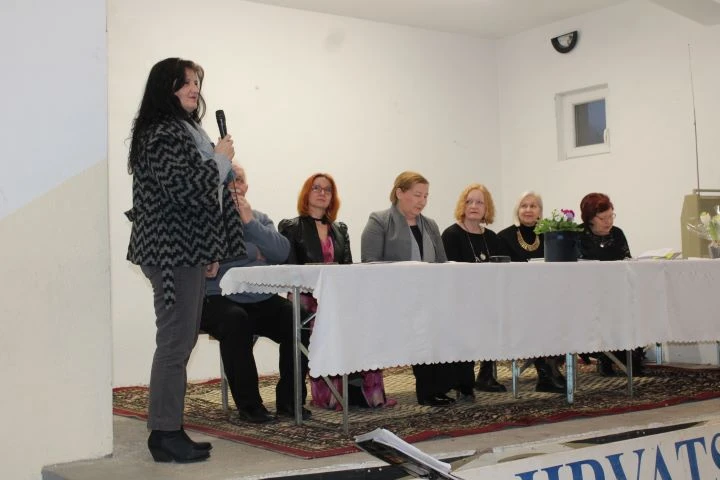 U Tekiću održana pjesnička večer za pamćenje