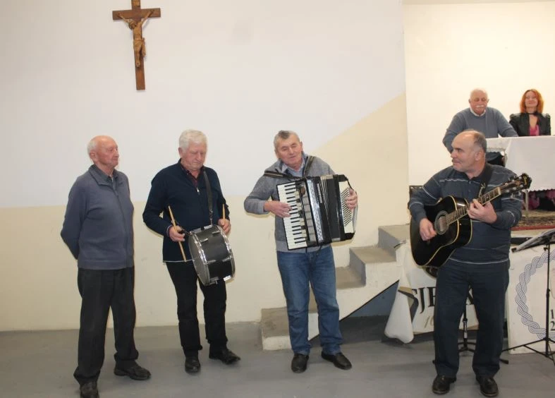 U Tekiću održana pjesnička večer za pamćenje