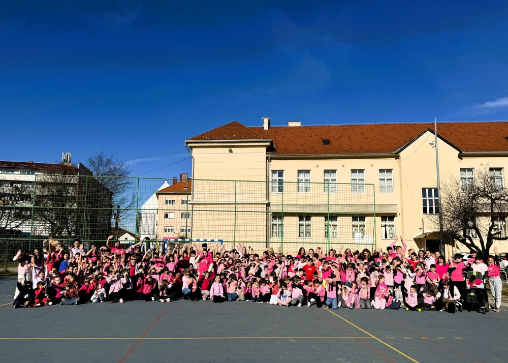 Kempfovci u ružičastom za sigurno i sretno djetinjstvo