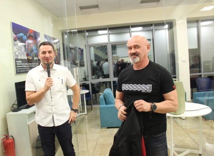 Otvorena izložba slika hrvatskog branitelja Drage Matoševića „Korizma i Uskrs“