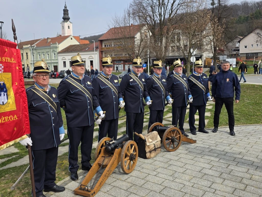 Tamo gdje su prvi stali u obranu domovine: 35 godina od povijesnih dana u Pakracu