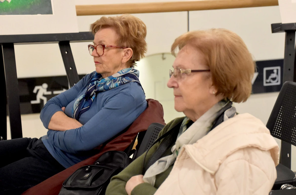 Povijesno društvo Požega organiziralo predavanje Ive Šubare o kineskoj mitologiji