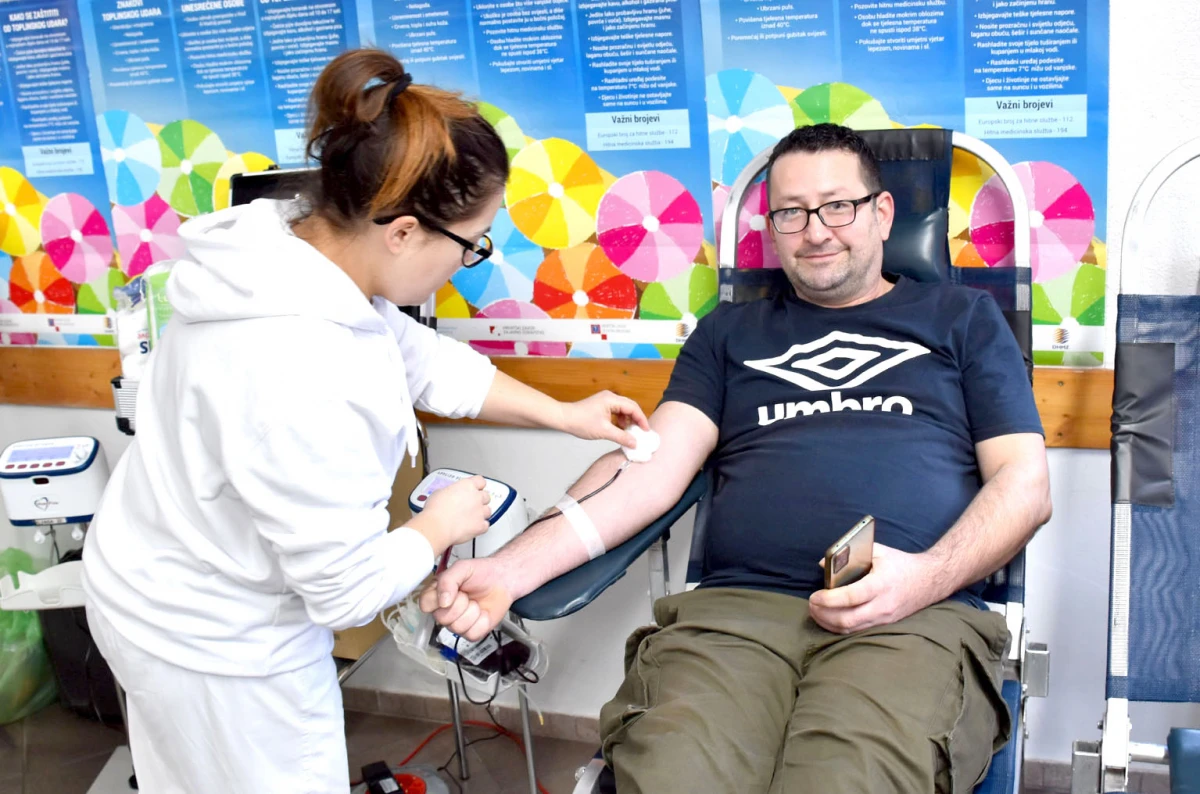 IZNIMAN ODZIV POŽEŽANA: U trodnevnoj akciji prikupljene 423 doze krvi