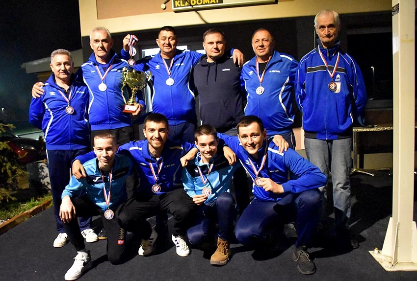 OD POŽEŠKIH STAZA DO VRHA HRVATSKE: Bojan Savić, mladi kralj čunjeva kojem je samo nebo granica