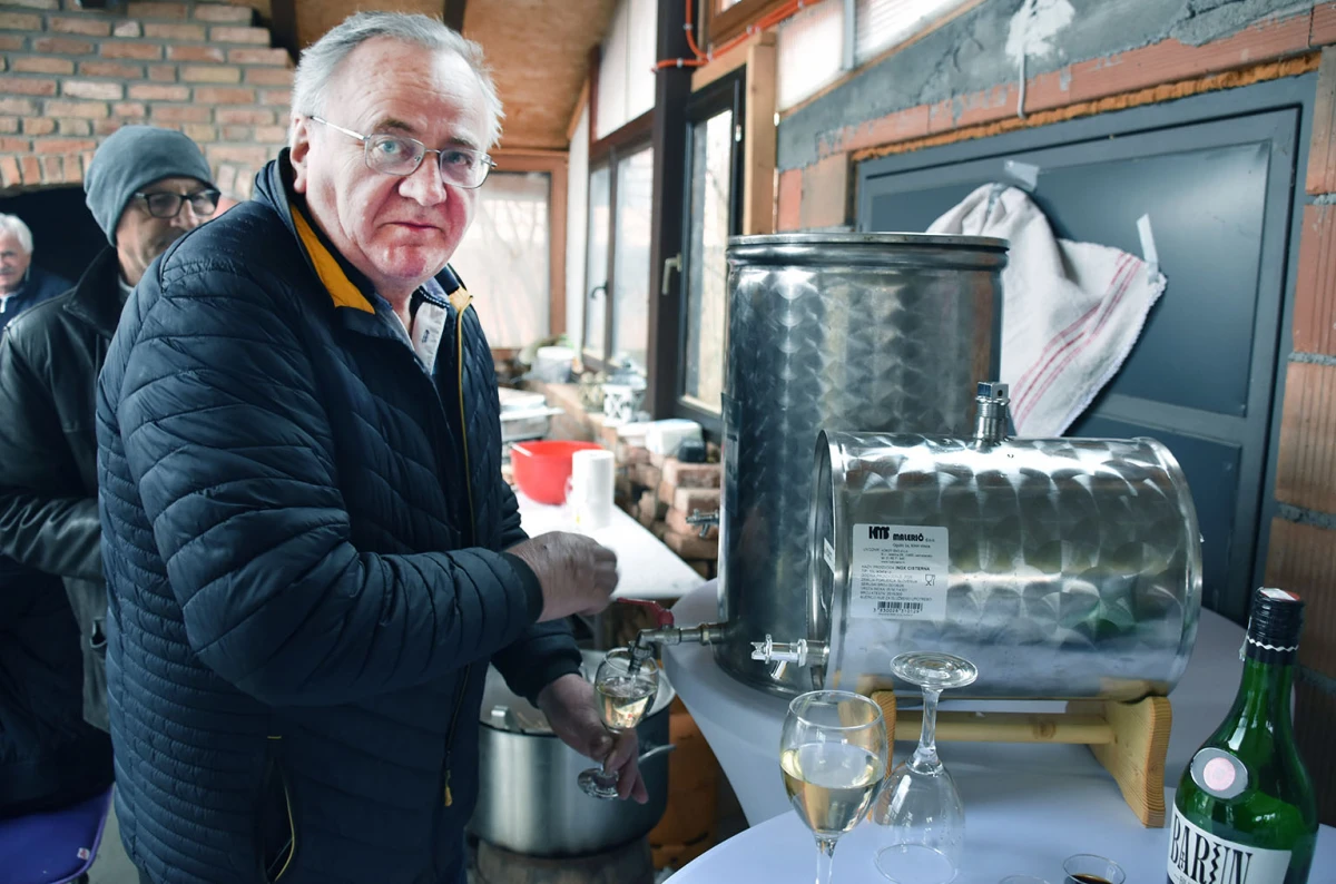 Srce puno, a klijet još punija: Tradicionalna proslava kod Božice i Roberta Hodaka