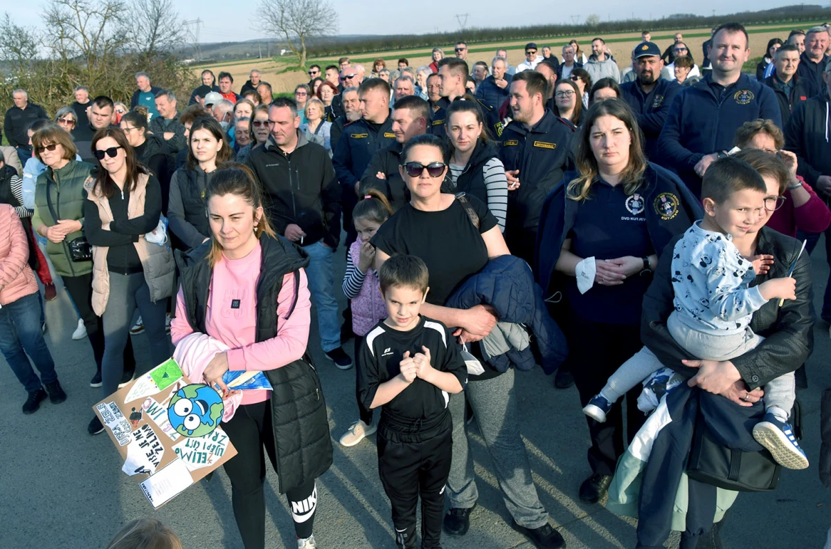 Snažna poruka iz Kutjeva: Građani uz gradonačelnika Budimira ustraju u borbi za čist zrak