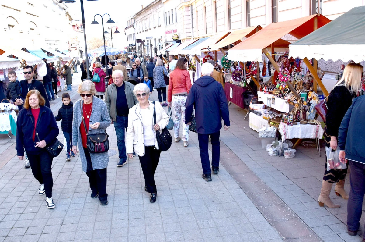 Grgurevski sajam privukao brojne posjetitelje u šetališnu zonu