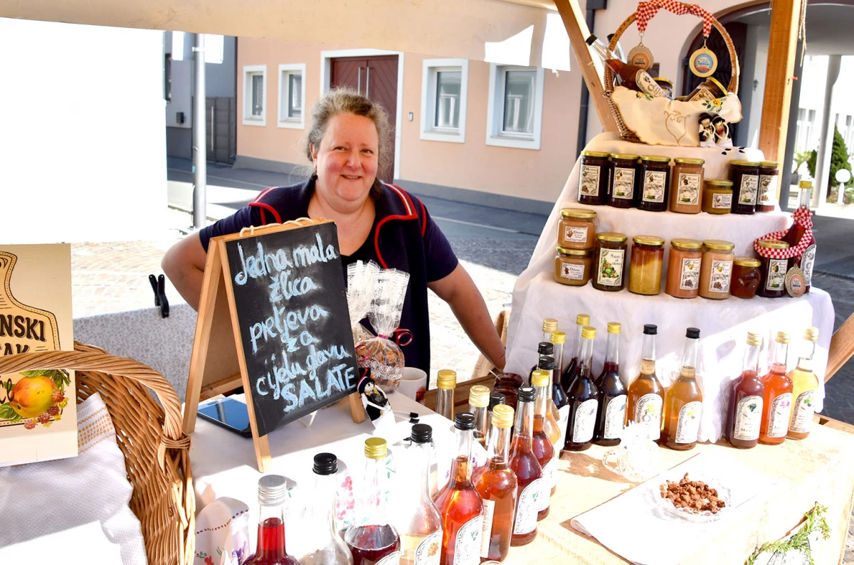 Grgurevski sajam privukao brojne posjetitelje u šetališnu zonu