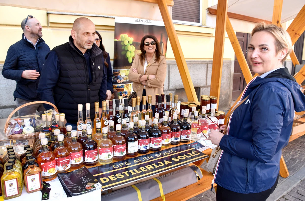 Grgurevski sajam privukao brojne posjetitelje u šetališnu zonu