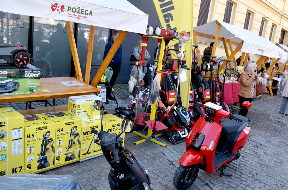 Grgurevski sajam privukao brojne posjetitelje u šetališnu zonu