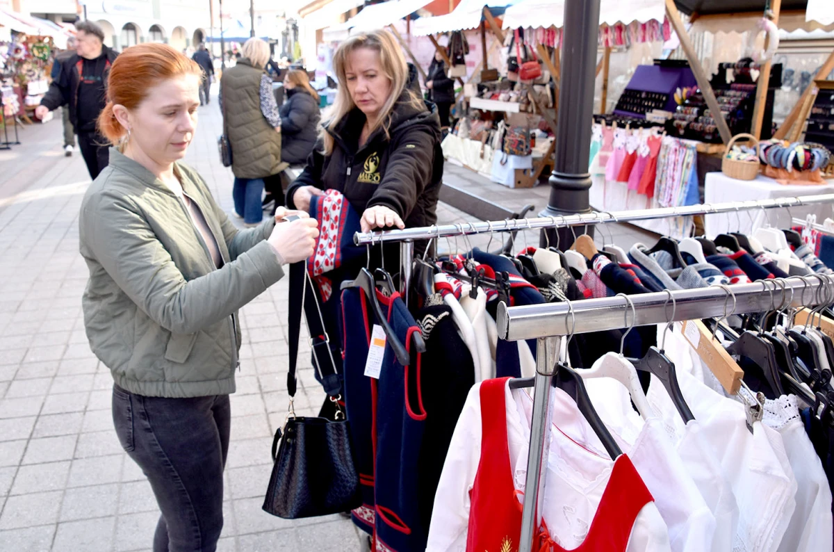 Grgurevski sajam privukao brojne posjetitelje u šetališnu zonu