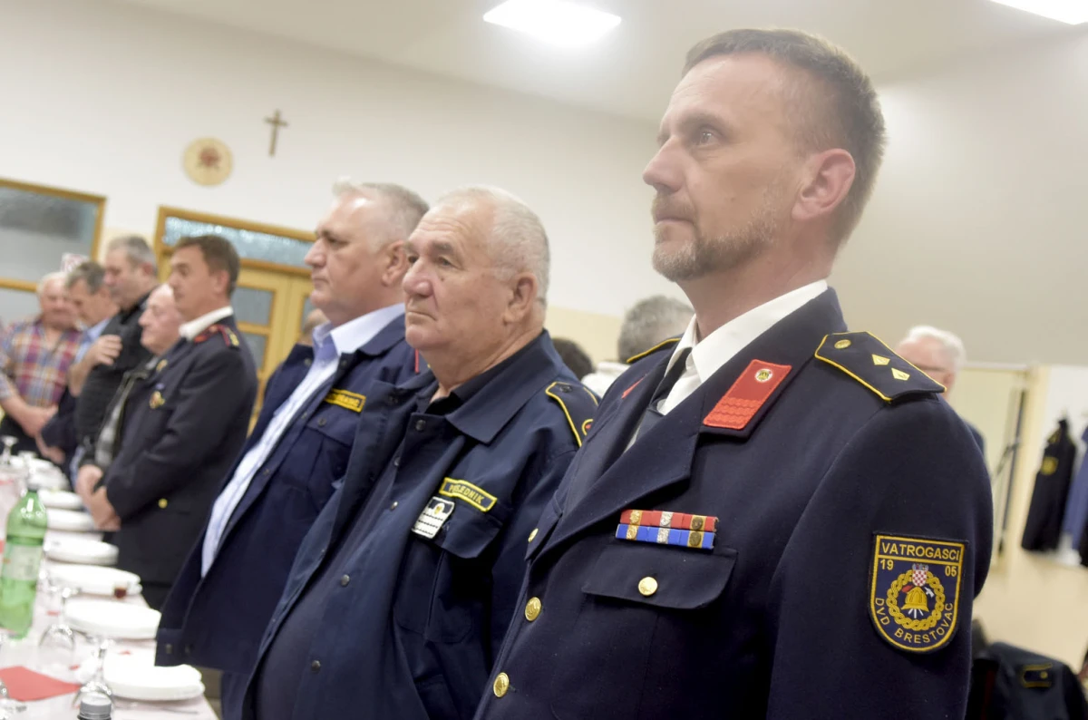 Vatrogasci Jakšića imaju novo čelništvo, a Antunu Pažinu dodijeljena spomenica za 60 godina vatrogastva