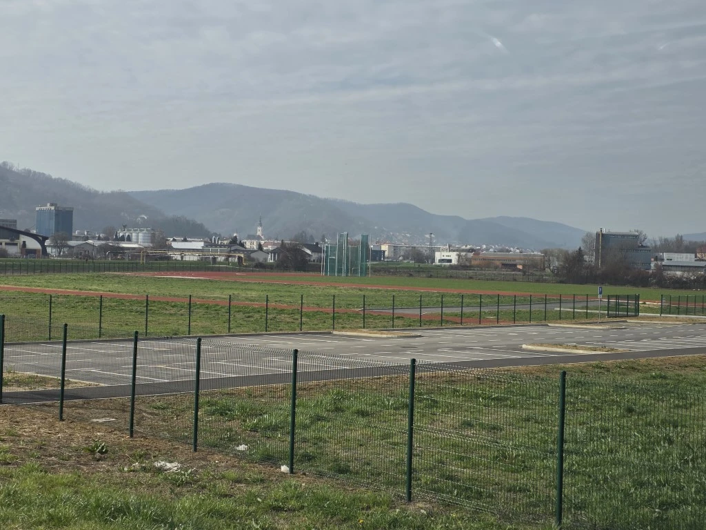 Atletski stadion – sramota gradonačelnika Miličevića!