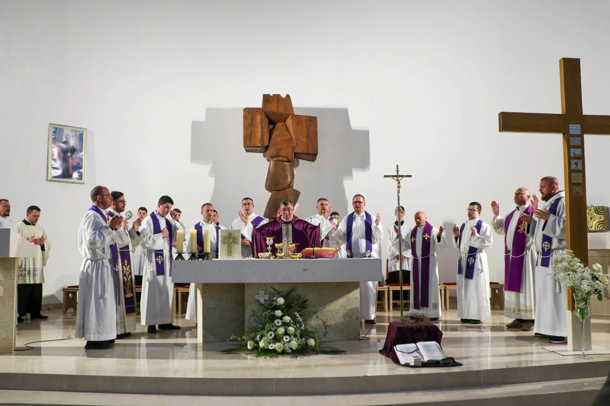 Dvadeset i sedmi Križni put mladih Požeške biskupije