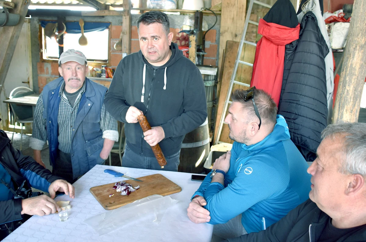 Veselje u sjeni oproštaja od vinograda