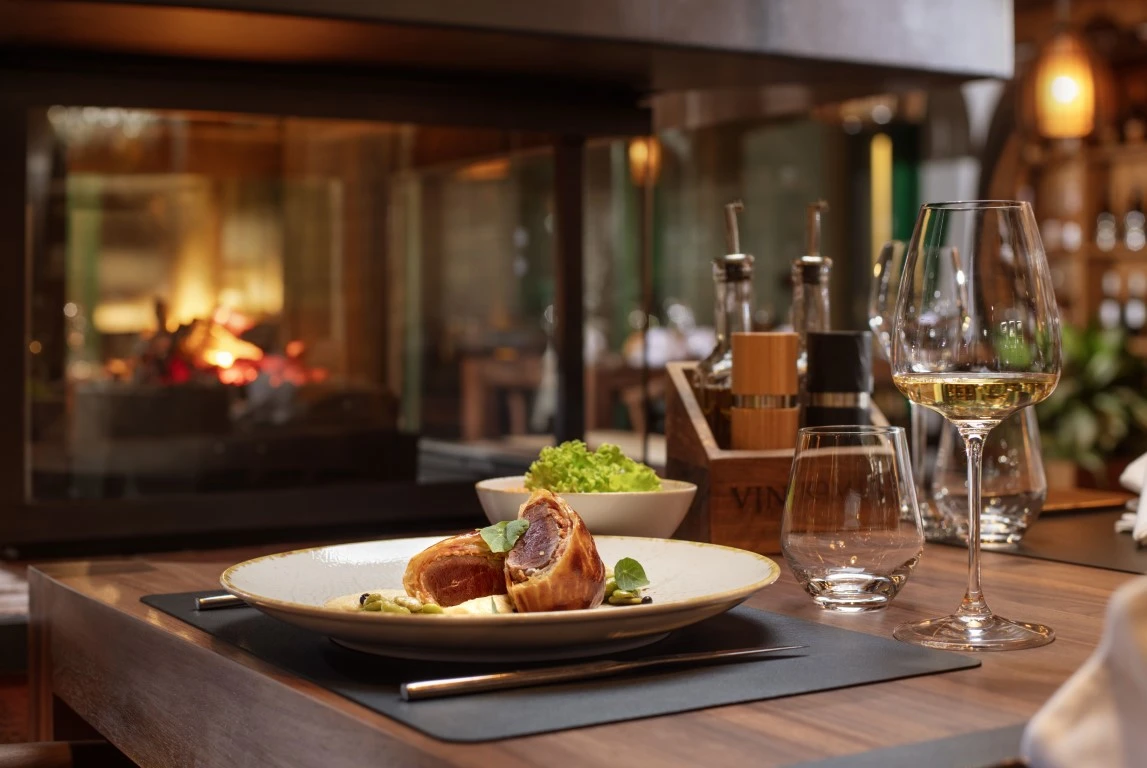 Slavonska kuća Vinkomir: Gastronomski dragulj kutjevačkog vinogorja uvršten u prestižni vodič Gault&Millau Croatia 2026