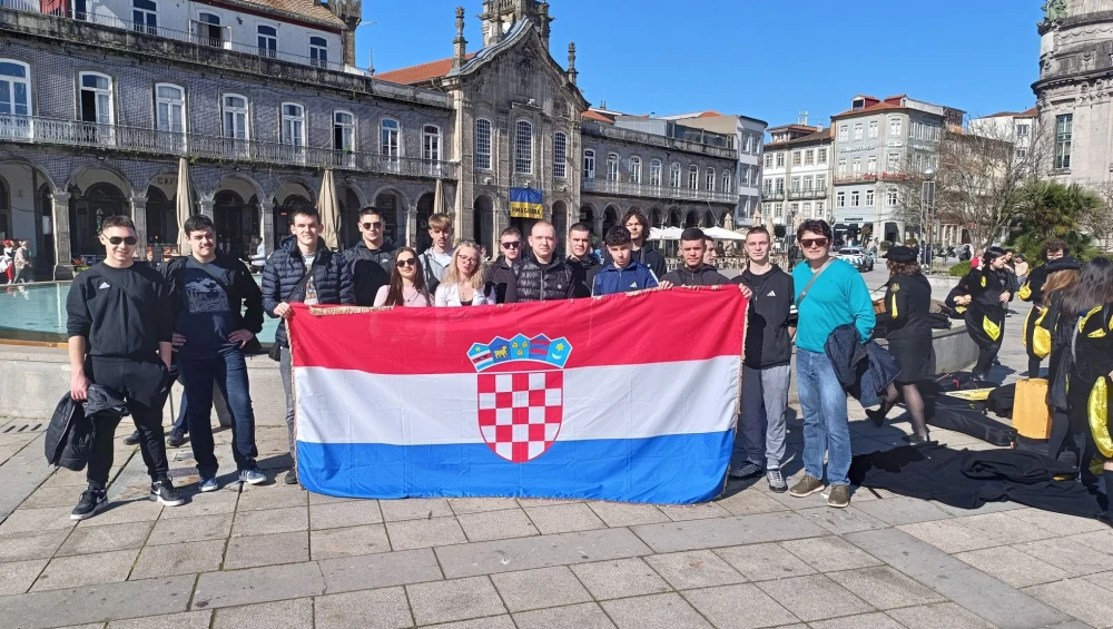 Erasmus + projekt: Požeški učenici i nastavnici dva tjedna u Portugalu