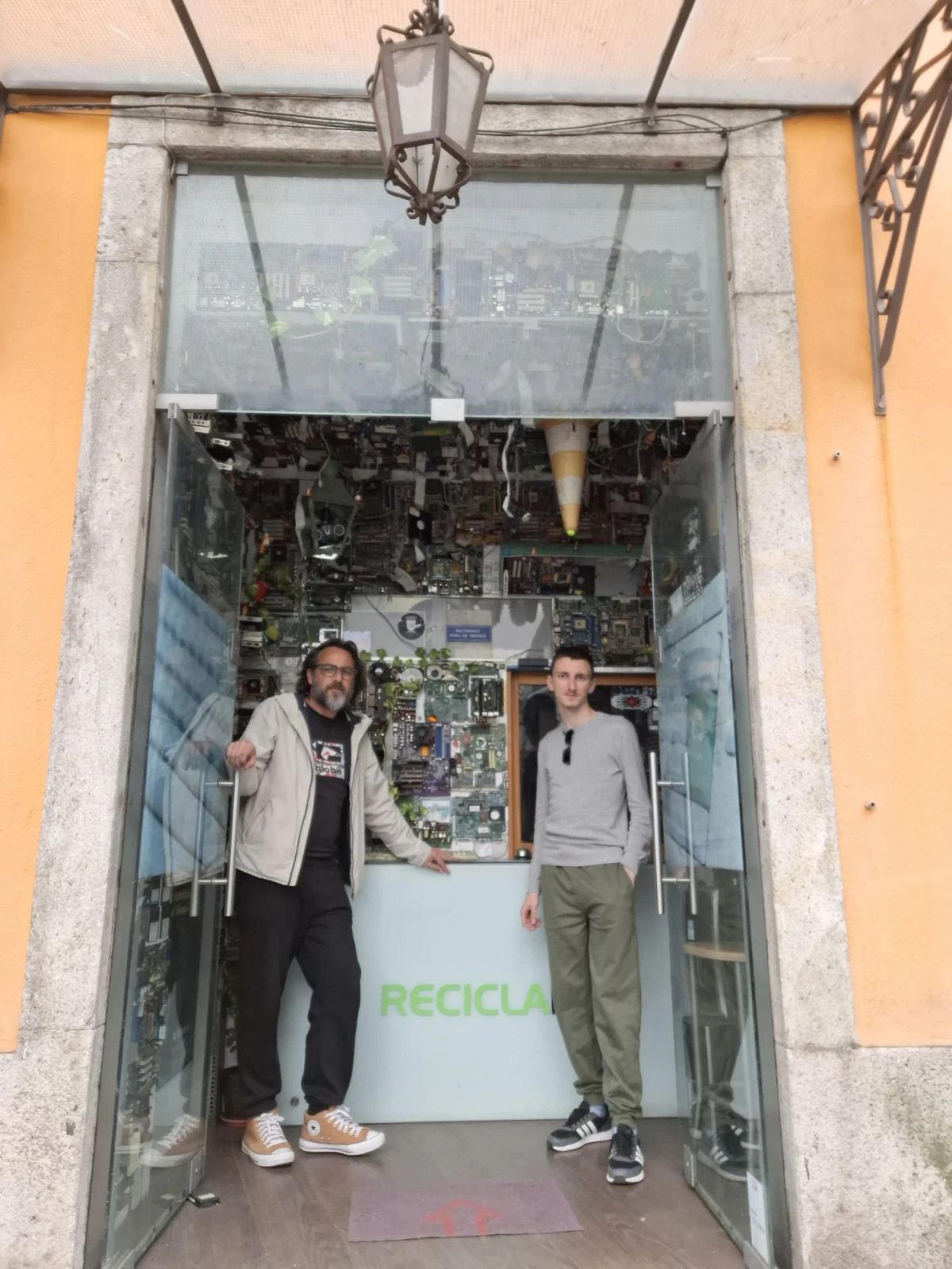 Erasmus + projekt: Požeški učenici i nastavnici dva tjedna u Portugalu