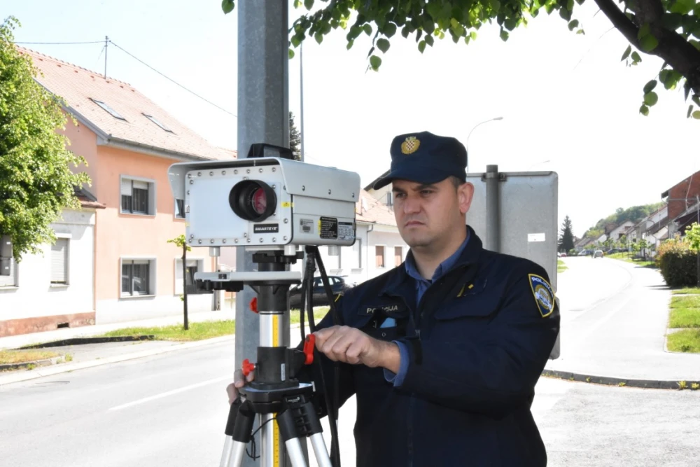 Policija traži vašu pomoć: Prijavite opasne dionice zbog brzine